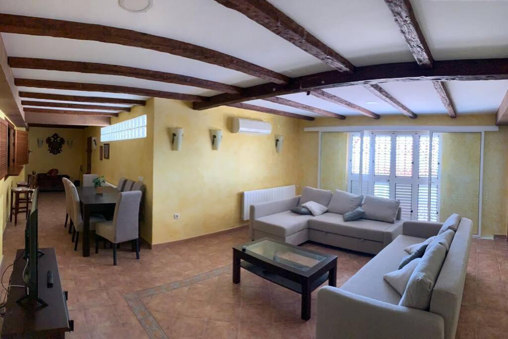 Villa Gloria Los Lopez Extérieur photo